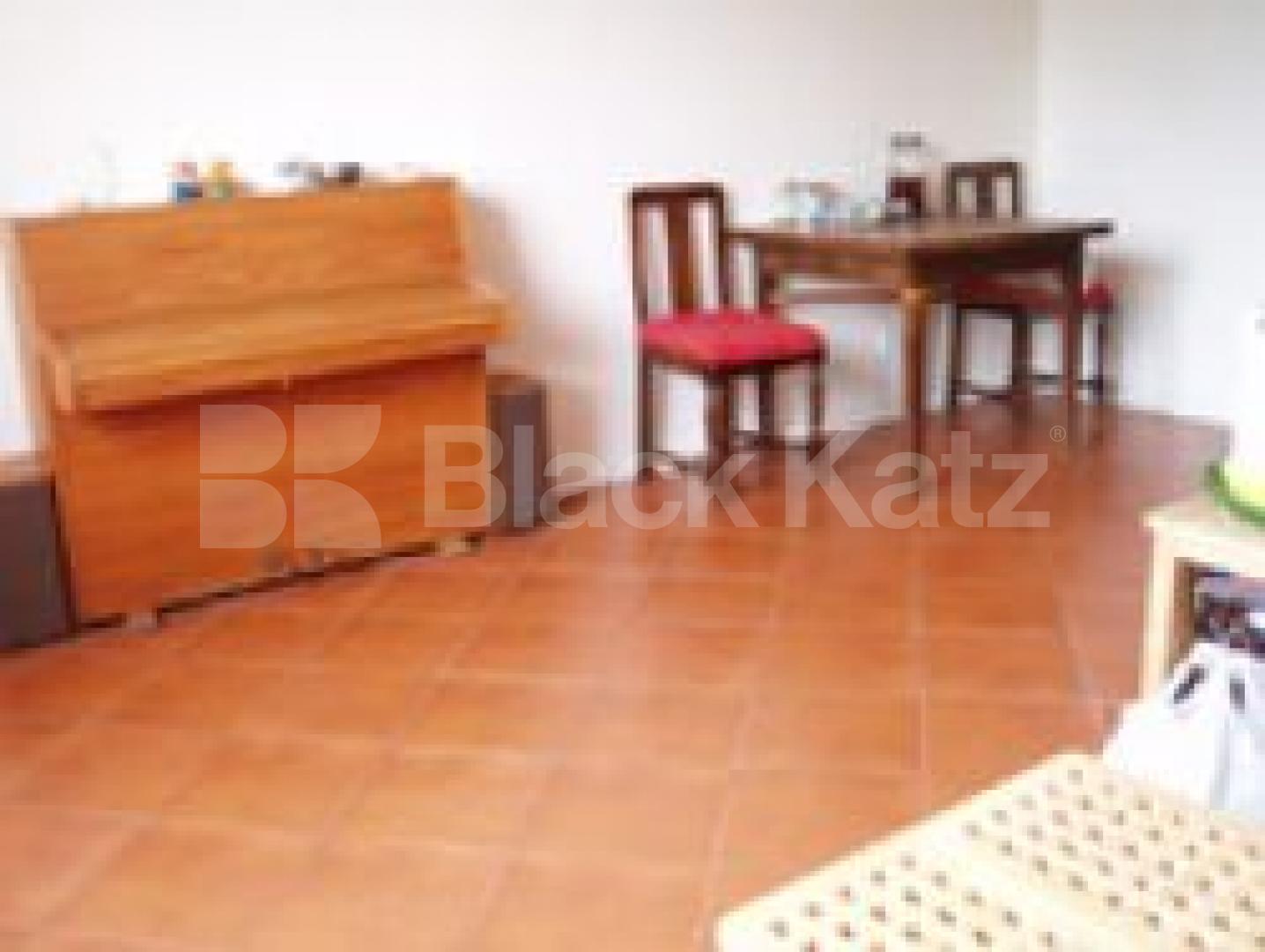 			1 Bedroom, 1 bath, 1 reception Flat			 Camden Road, CAMDEN/HOLLOWAY N7